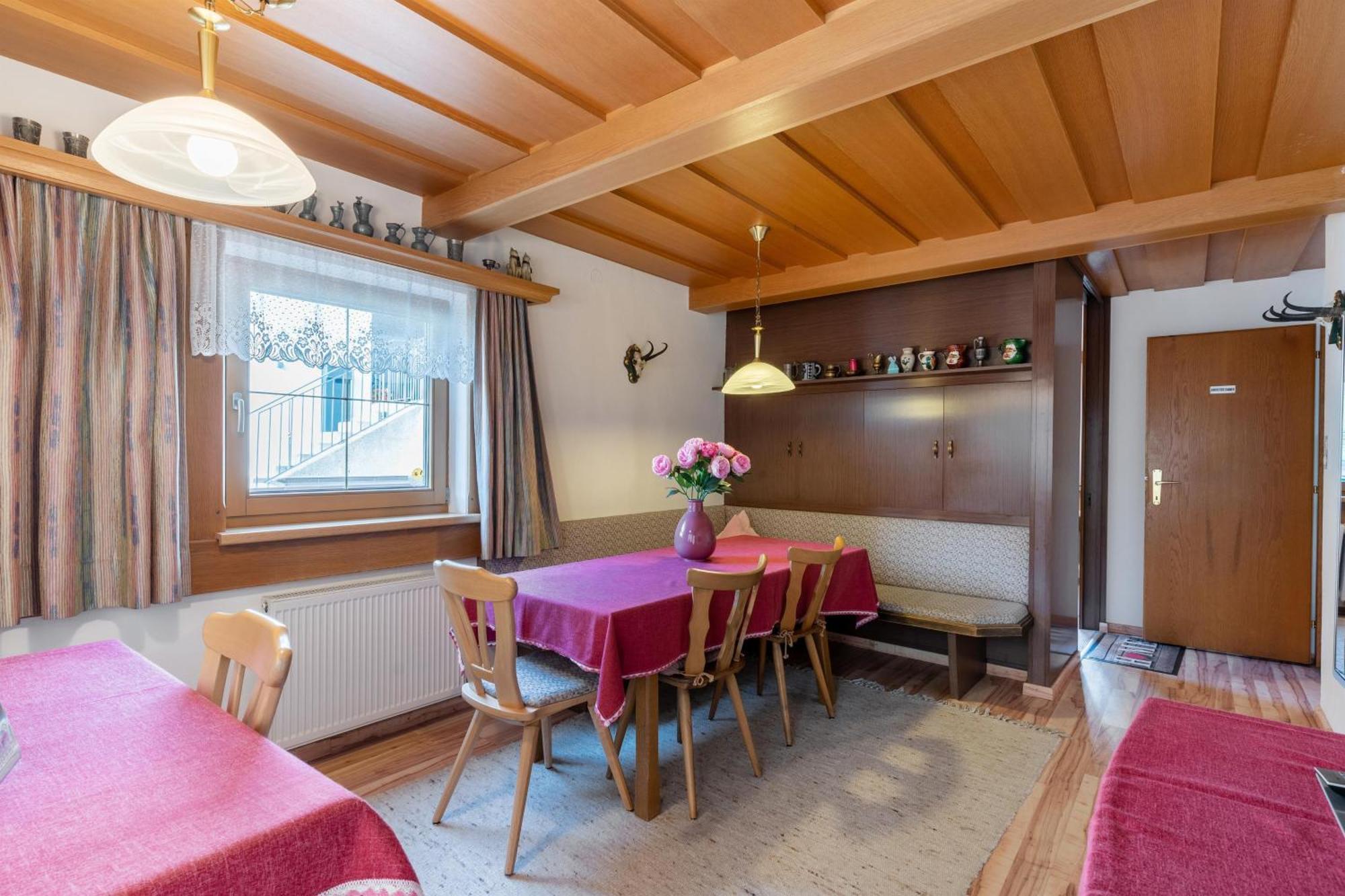 Апартаменты Haus Anemone Зеефельд в Тироле Номер фото